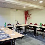 Hotel Campanile Geneve - 3*
