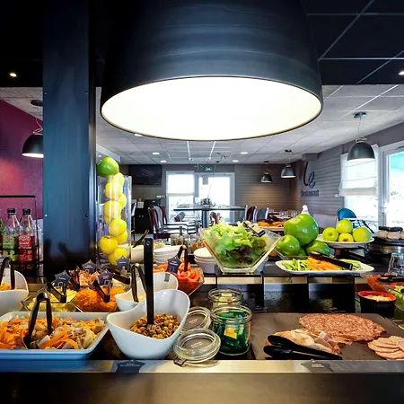 캄파닐 주네브 - 페르네- 볼테르 호텔