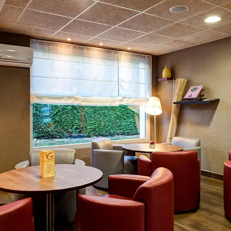 캄파닐 주네브 - 페르네- 볼테르 페르네이 볼테르