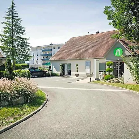 Campanile Geneve - Hotel 3*
