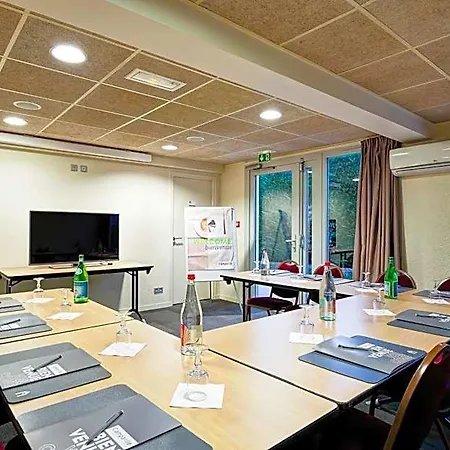 Campanile Geneve - Hotel Ferney-Voltaire