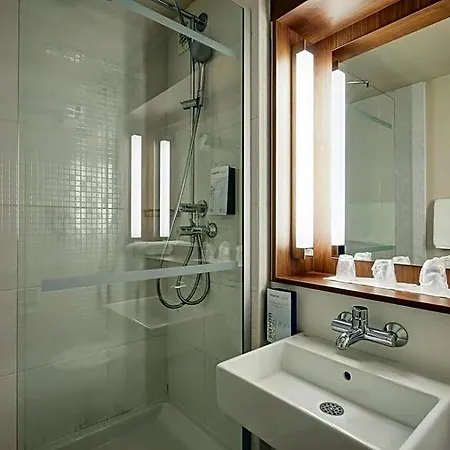 Campanile Geneve - Hotel